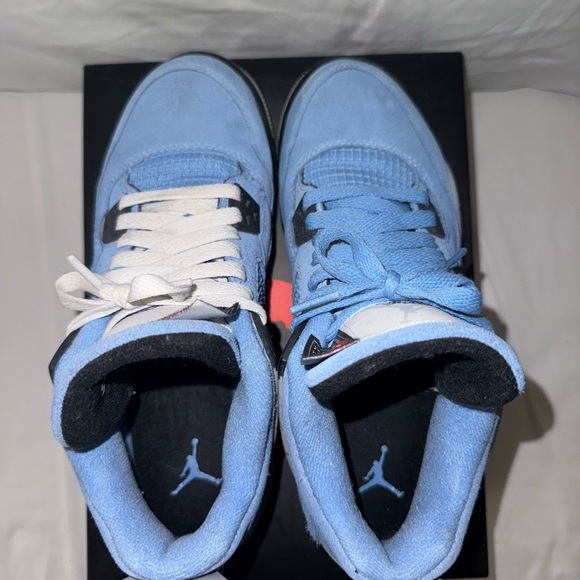 Air Jordan 4 Retro University Blue (GS) - Picture 5 of 7